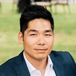 Devin headshot
